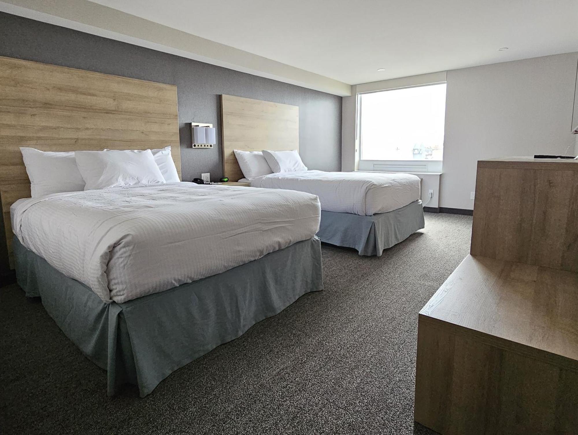 Vittoria Hotel & Suites Ниагара-Фолс Экстерьер фото