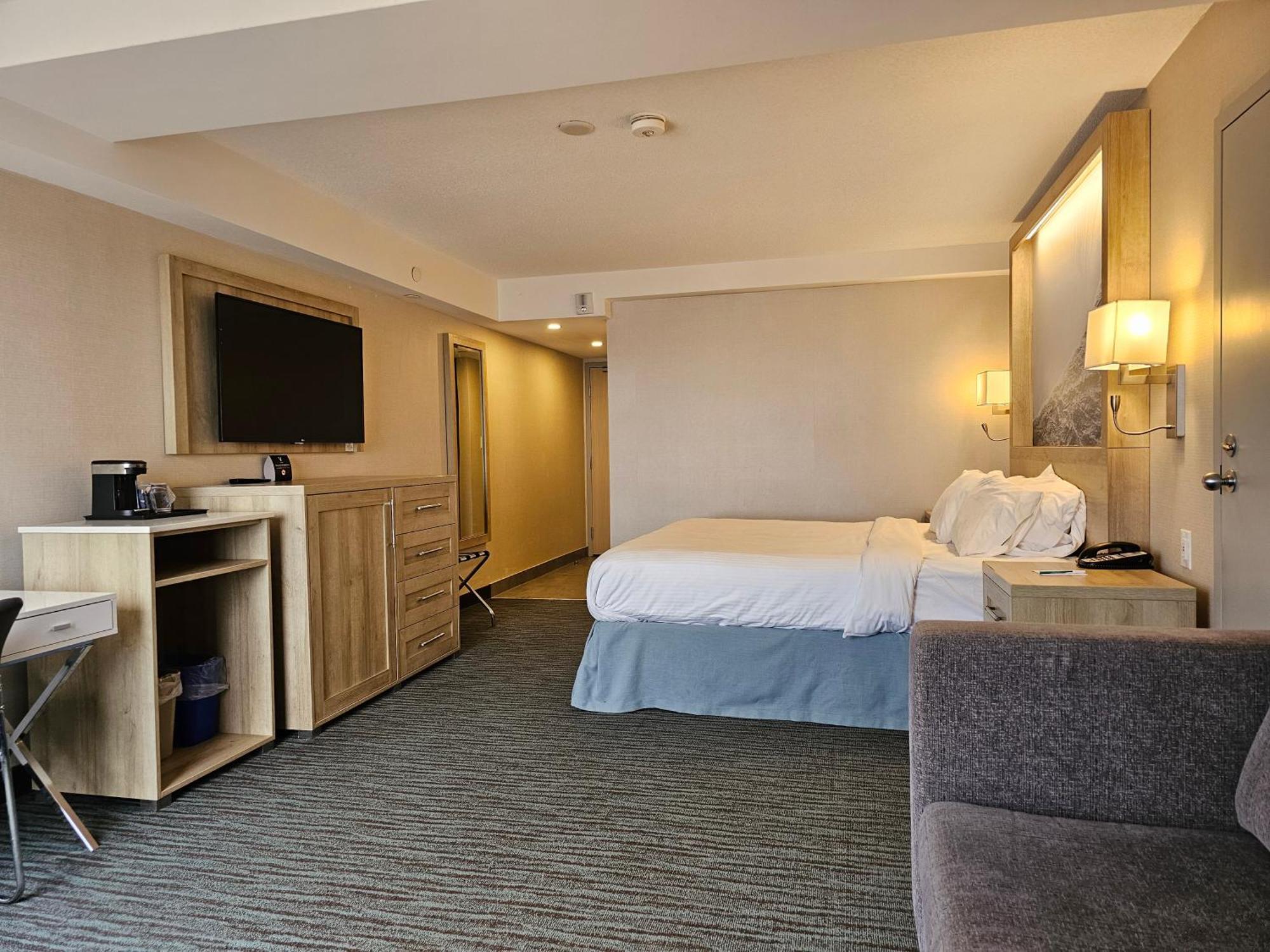 Vittoria Hotel & Suites Ниагара-Фолс Экстерьер фото