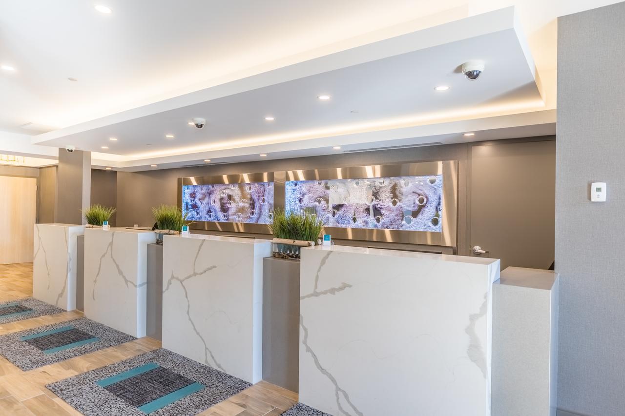Vittoria Hotel & Suites Ниагара-Фолс Экстерьер фото